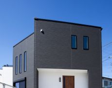 三角吹抜のあるおうち