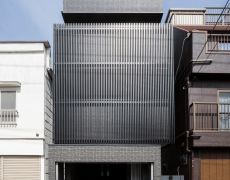 視線を遮るモダンなおうち