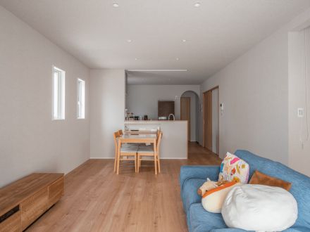 コントラストのあるおうち アイキャッチ画像